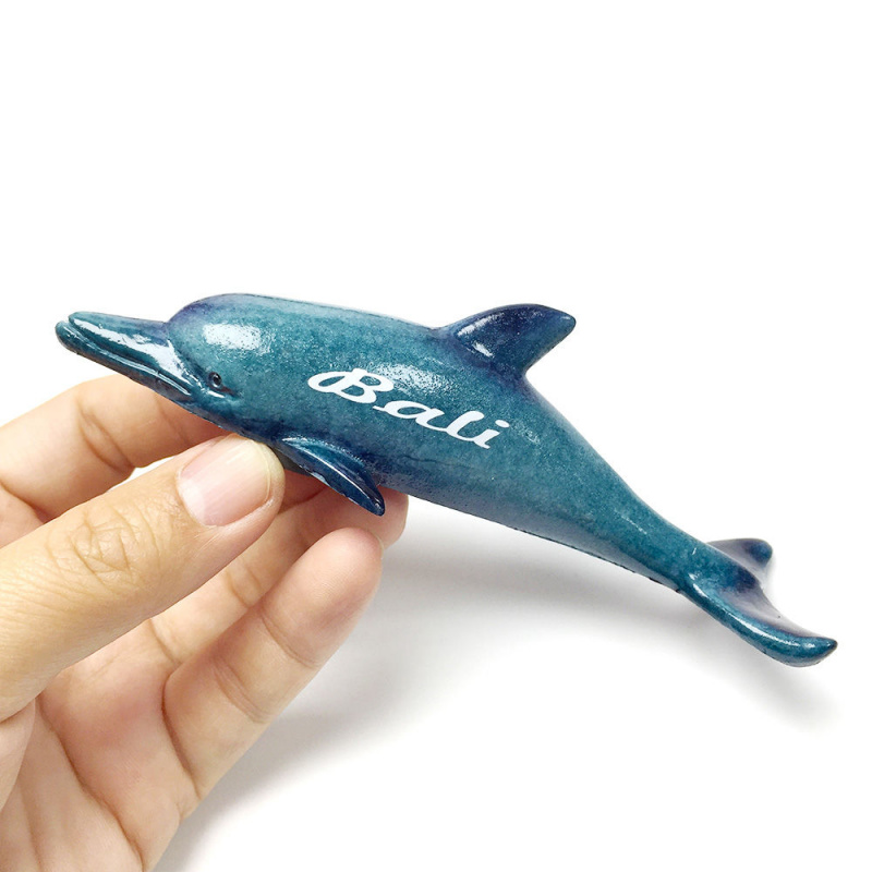 バリ島お土産　塗装模造青イルカ冷蔵庫マグネット　高級工芸品　 - Home Decor Bali のレビューと価格