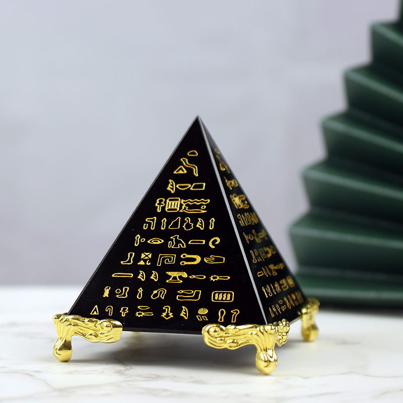 ジスポットのクリスタルピラミッド,天然エネルギーの癒しの装飾 - Home Decor Egypt のレビューと価格